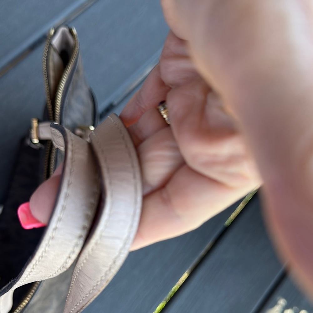 Michael Kors Black and Tan Signature Tote - Picture 9 of 9